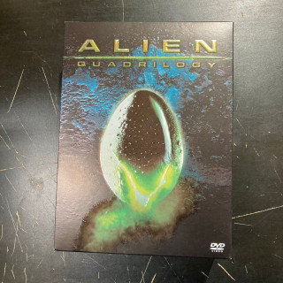 Alien Quadrilogy 9DVD (VG+-M-/M-) -kauhu/sci-fi-